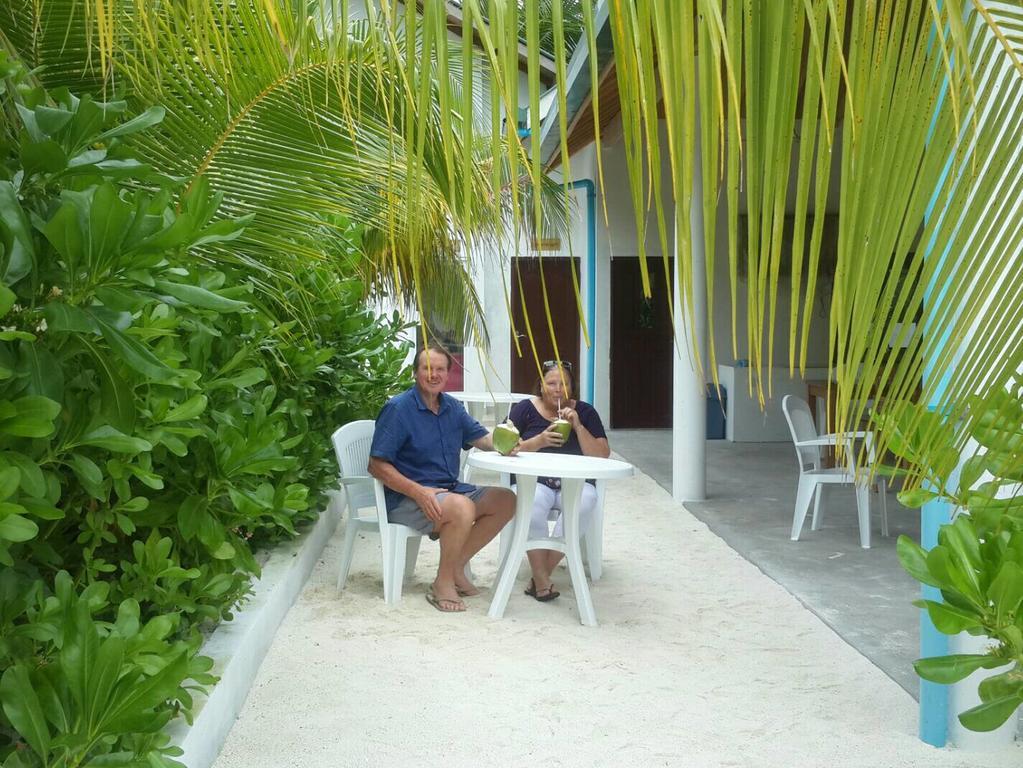 Sunrise Inn Thoddoo Exterior photo